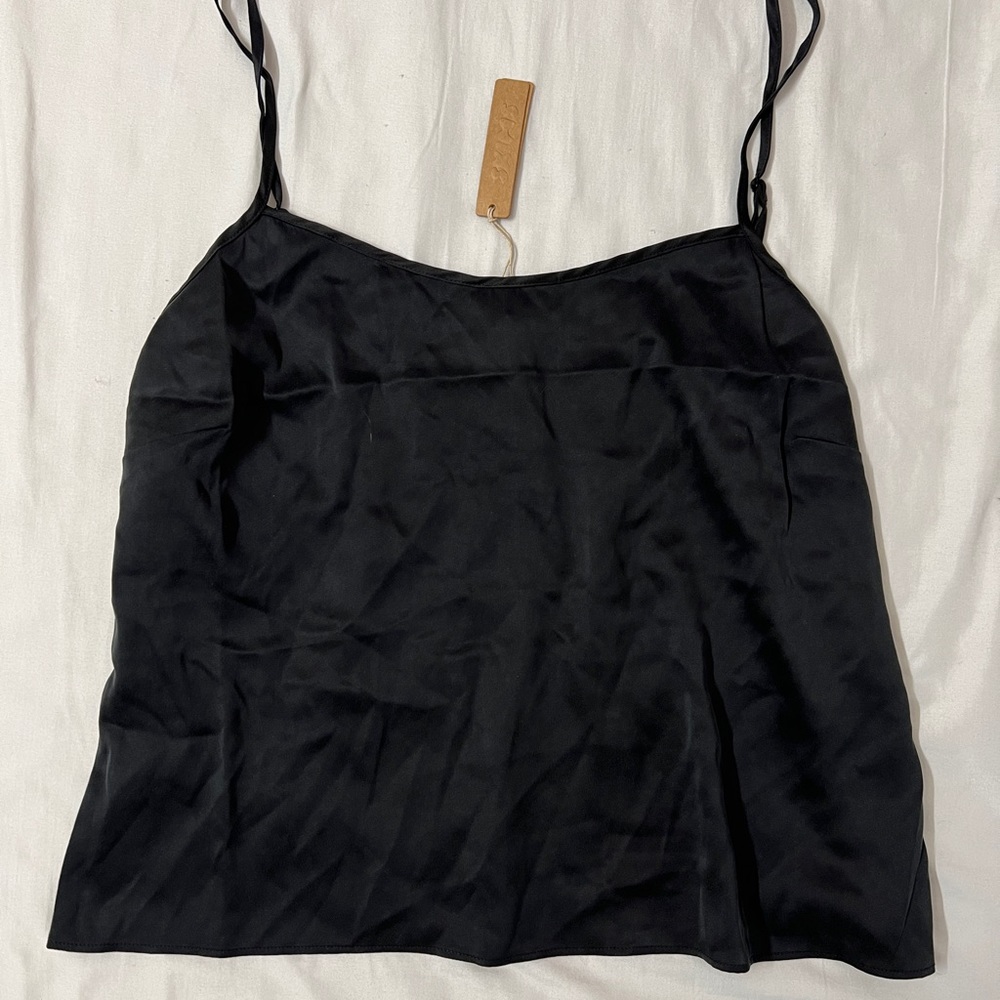 SKIMS Silk Cami Sleep Tank (NWOT)